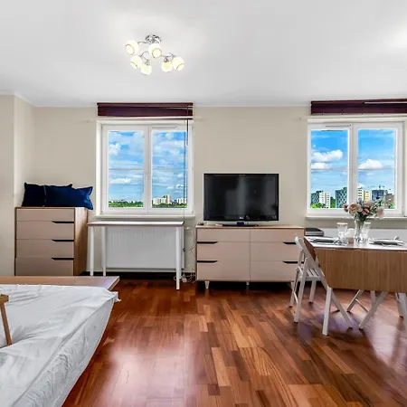 Studio - City View, Parks Nearby By Rentujemy Apartment Warsaw