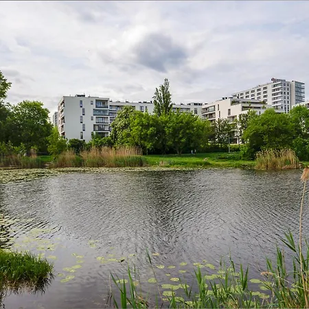 Studio - City View, Parks Nearby By Rentujemy *