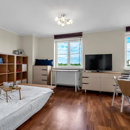 Studio - City View, Parks Nearby By Rentujemy Apartment Warsaw