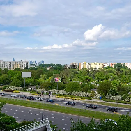 Studio - City View, Parks Nearby By Rentujemy